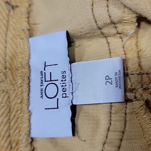 Loft Petites, Size 2P Sunflower Yellow Corduroy Mini Skirt, Gently Used Cond. - Picture 9 of 11